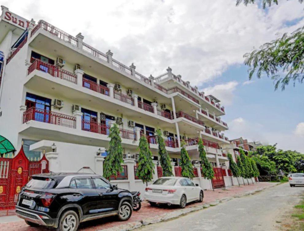 Hotel Sun Haven Greater Noida Eksteriør bilde